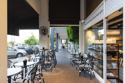 שיפוץ בית קפה \ קונדטוריה